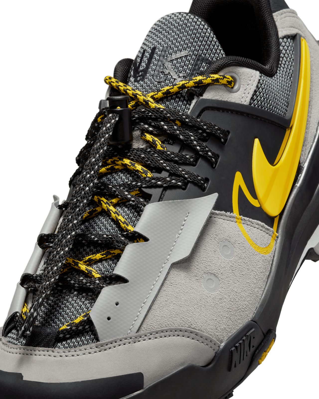 sacai × Nike Zegamadome \"Matte Silver\" x sacai Zegamadome 'Matte Silver' Sneakers